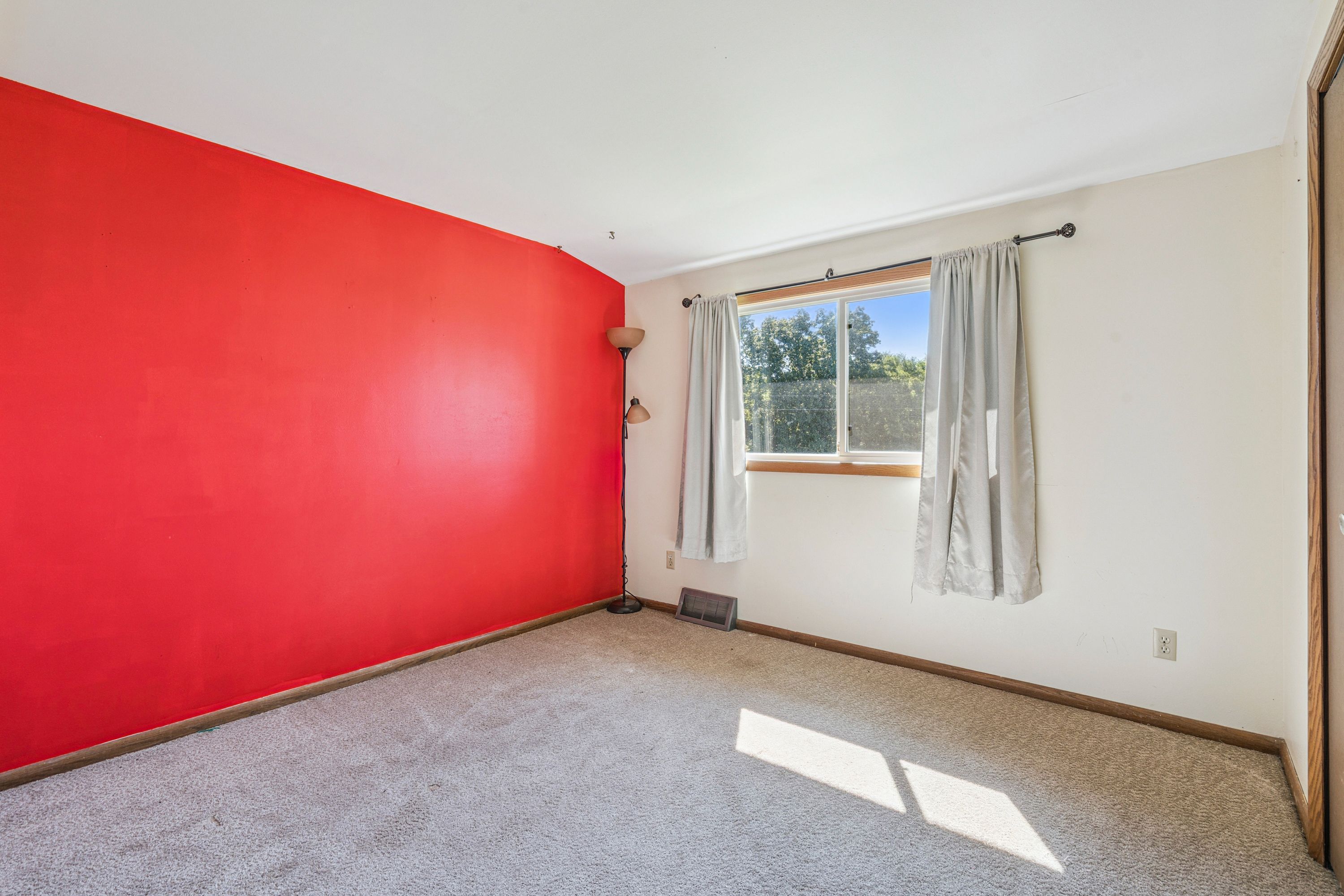 Listing Photo: 8707 & 8713 Riverside Road Farm (28)